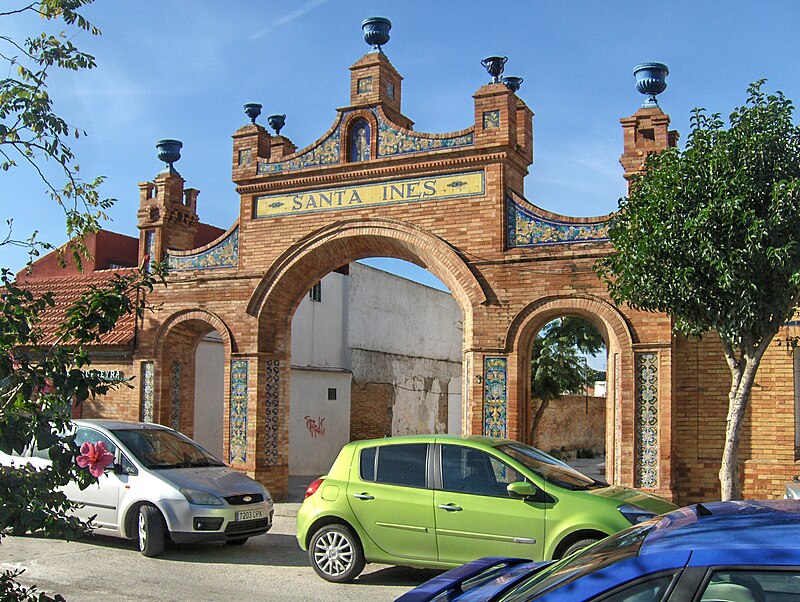 Teatinos-Universidad